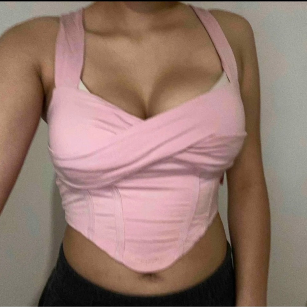 Pink stretchy sweetheart neck top - Picture 3 of 5